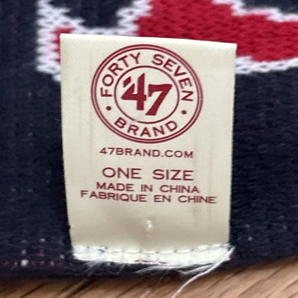 47 Brand Boston Red Sox Red Navy Spell Out Red White Blue‎ Scarf